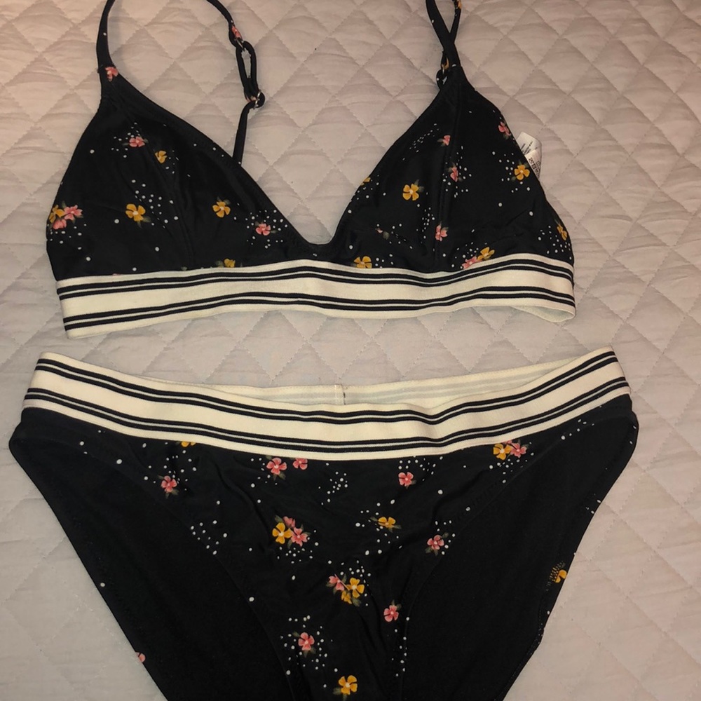 Bathing suit